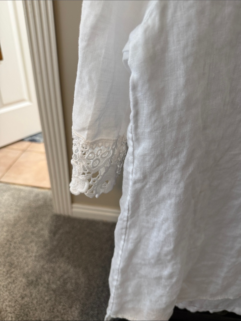Marina Rinaldi White Linen V-Neck Crochet-Trim Blouse - Picture 4 of 6